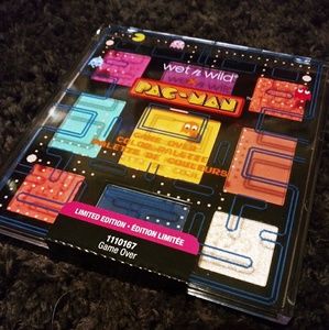 Wet n wild pacman eyeshadow palette